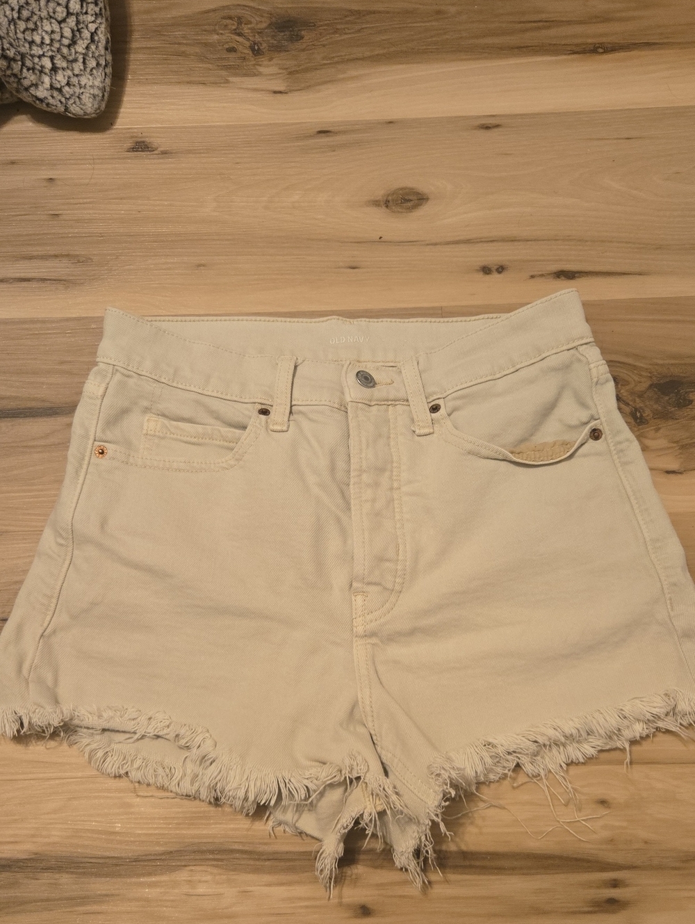 Old Navy Cream Frayed Hem Denim Shorts